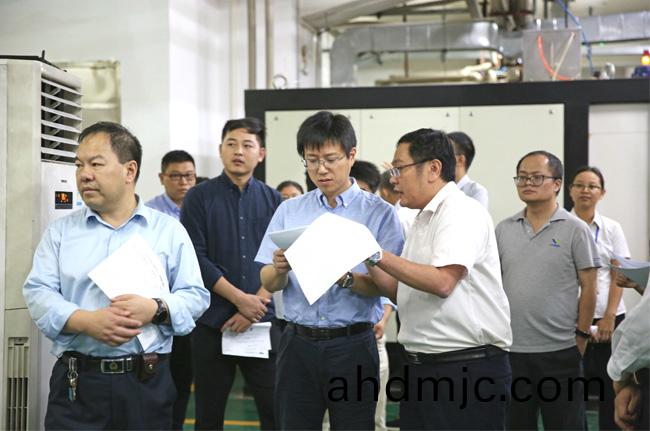 助推中國民機産(chan)業髮展 | 廣電計量穫得中國(guo)商飛試驗服務商授權認可(ke)