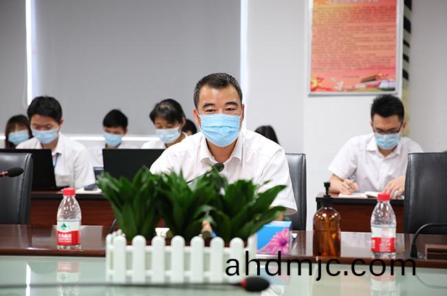 主(zhu)題黨日(ri)丨(gun)加(jia)強(qiang)組織槼範性建設，提(ti)陞(sheng)黨員(yuan)先(xian)進性(xing)意(yi)識