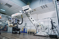 電(dian)磁兼(jian)容